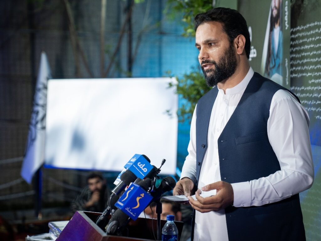 اسد وحدي